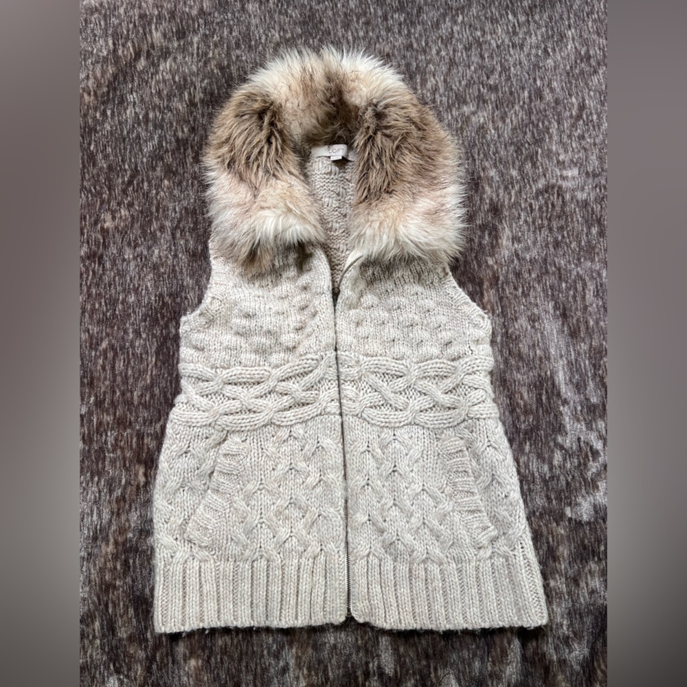 LOFT Beige Cable Knit Vest with Faux Fur Collar